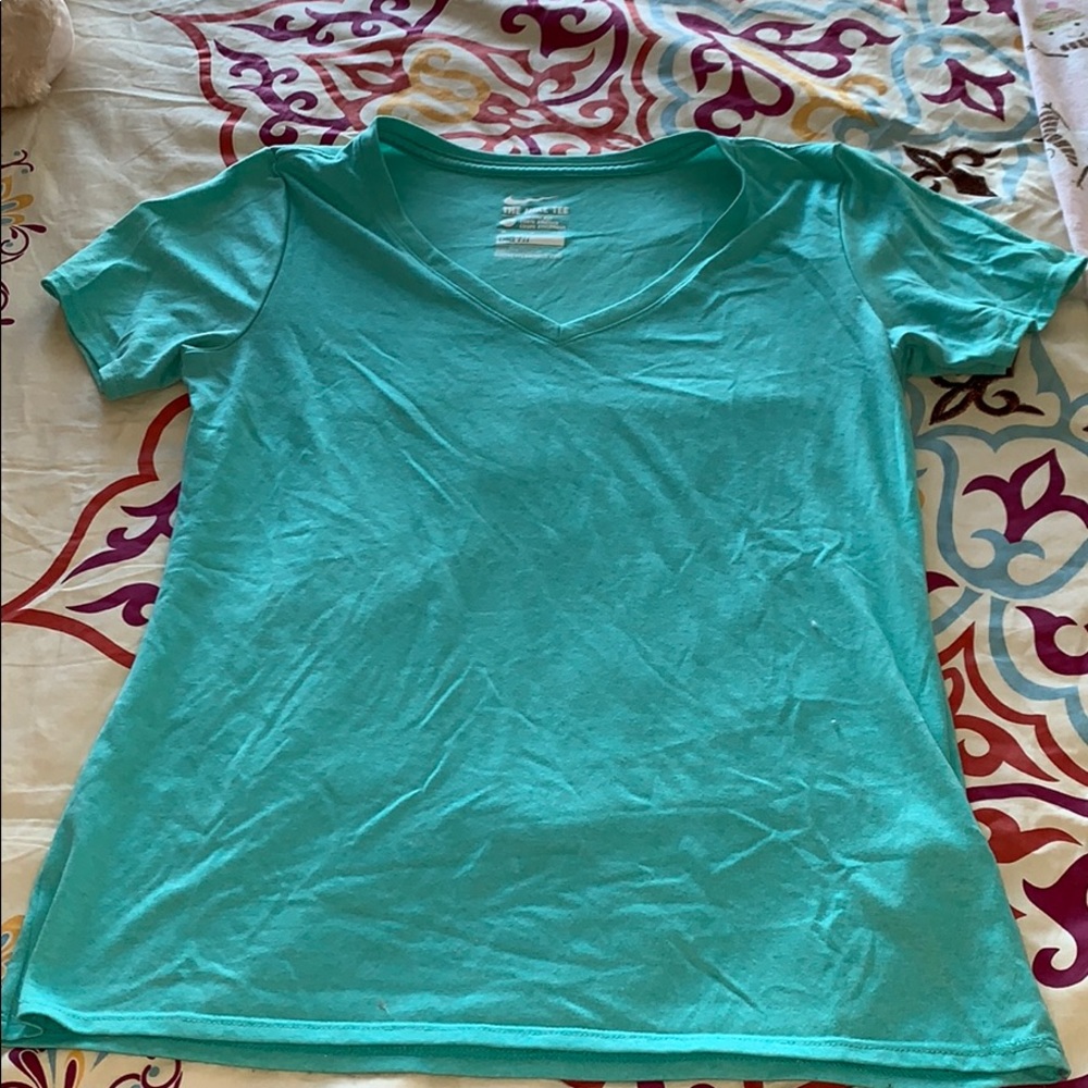 Nike vneck